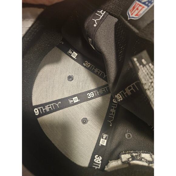 NFL Philadelphia Eagles Black Ball Cap Thirty-Nine 30 - Picture 5 of 6